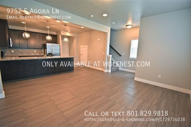Photo - 9752 Agora Ln