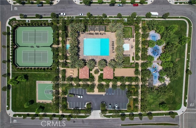 Photo - 60 Crestwick