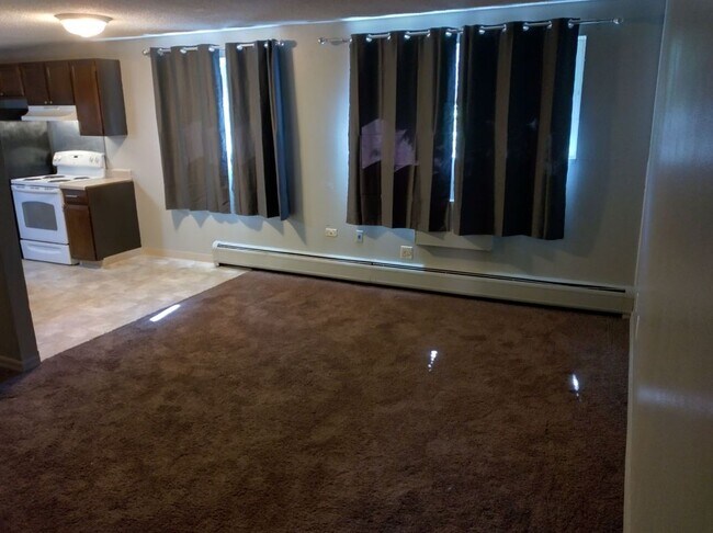 Photo - 1941 Clinton St