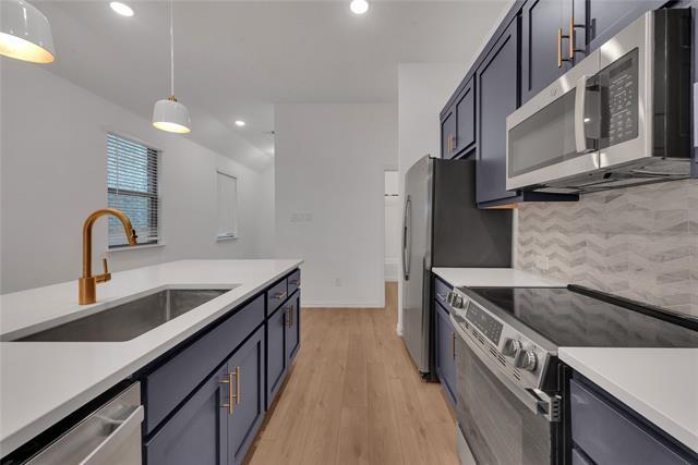 Photo - 529 Waterhouse Lk Dr