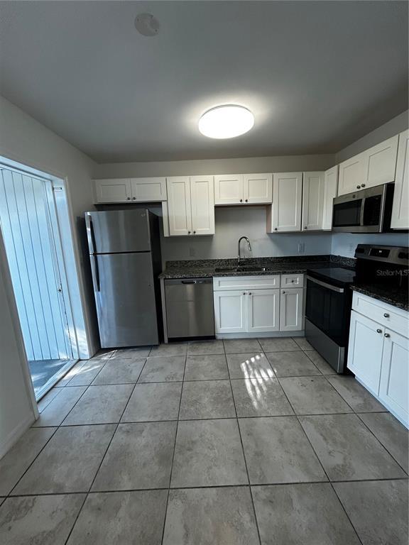 Photo - 1984 S East Ave