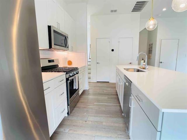 Photo - 2528 N Fitzhugh Ave