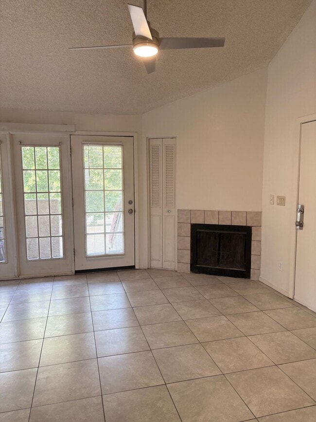 Photo - 30 E Brown Rd Unit 2018