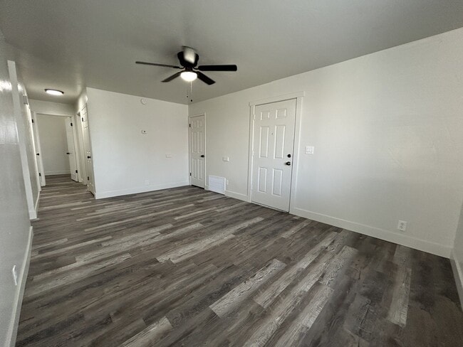 Photo - 1853 Lake Park Dr Unidad #1