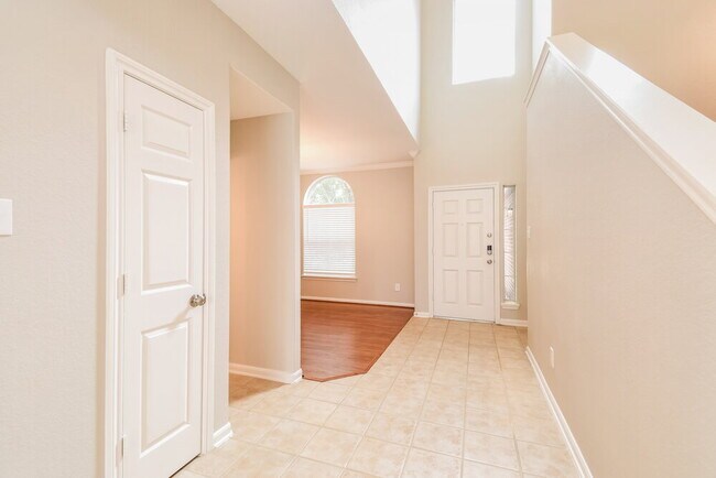 Photo - 11305 Shoal Creek Dr