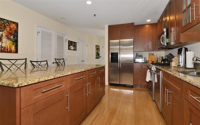 Photo - 1125 Maxwell Ln Unit 404