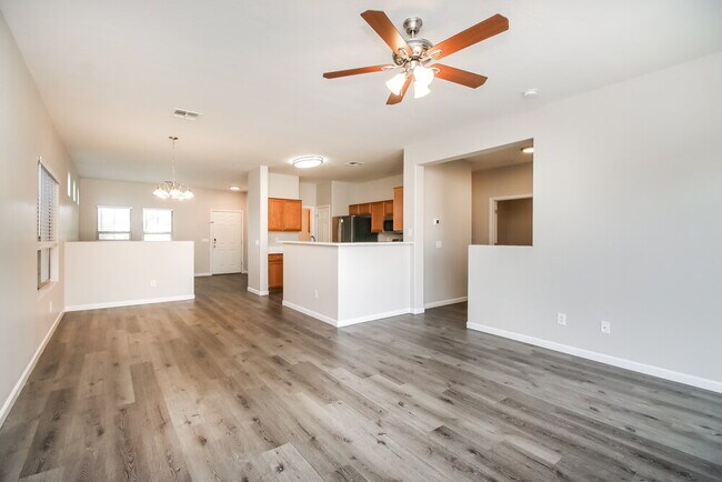 Photo - 17320 W Caribbean Ln