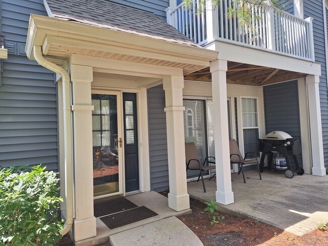 Photo - 1045 Talbots Ln
