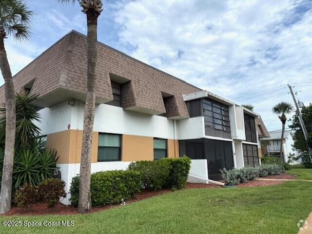 Building Photo - 2700 N Hwy A1A Unit #16-202 Rental
