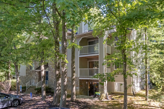 Brandychase Apartments