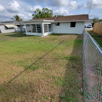 Photo - 7725 Summertree Ln