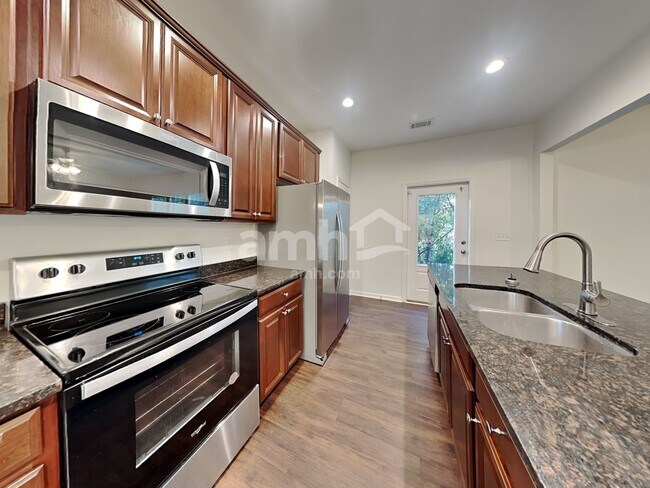 Photo - 1490 Aster Ives Dr