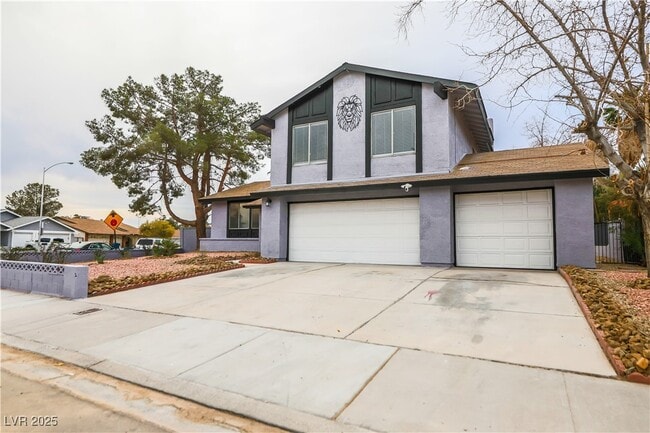 Building Photo - 5301 Opuntia St