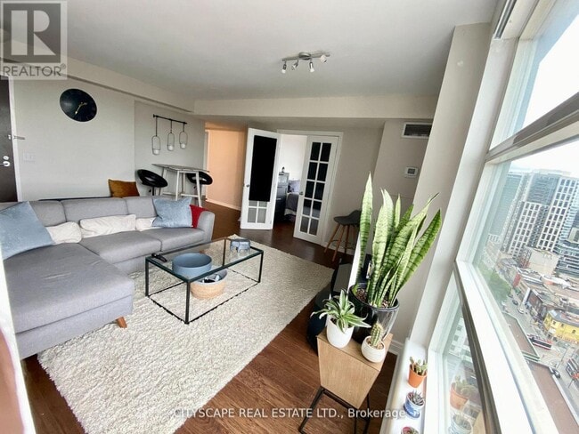 Photo - 50 Lombard St Unit 2501
