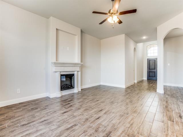 Photo - 524 Redbud Dr