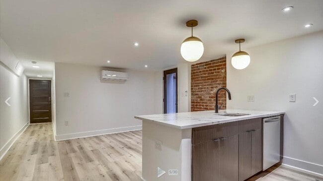 Photo - 1855 Mintwood Pl NW Unit 4