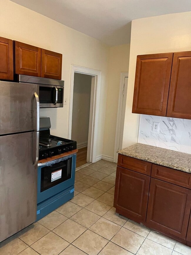 Photo - Hummingbird Heights 319