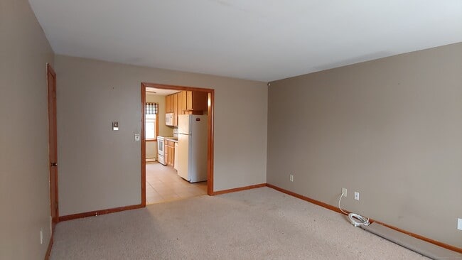 Building Photo - 56 Wakelee Ave Unit APT 16