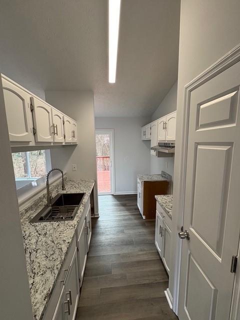 Photo - 728 Fox Valley Dr