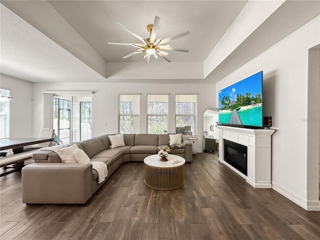 Photo - 18334 Serene Lk Lp