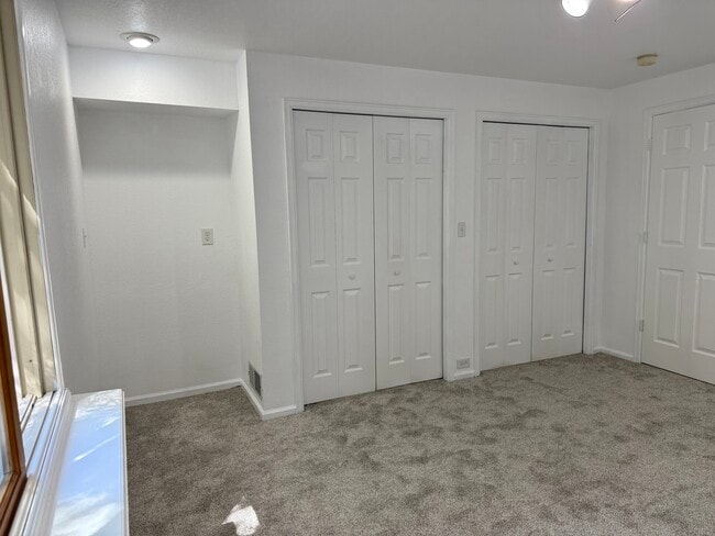 Photo - 2570 Paintbrush Ln
