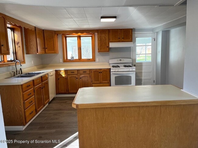 Photo - 3191 Aberdeen Rd