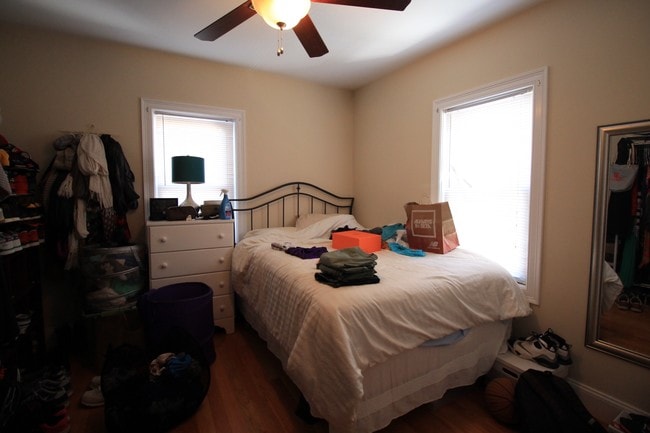 Photo - 205 Parsons St Unit 1