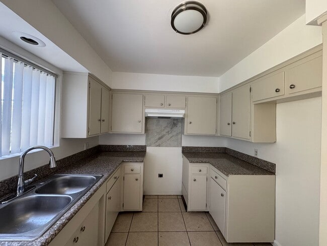 Building Photo - Panorama Terrace Unit 3932