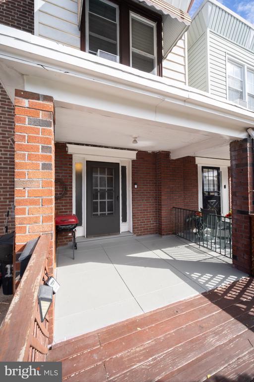 111 Rosemar St