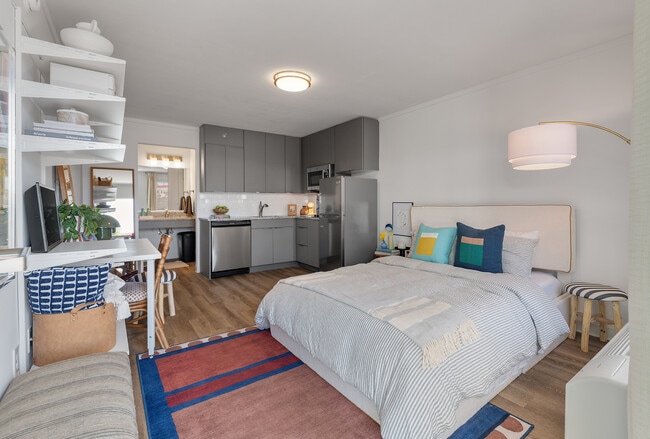Building Photo - The Teale Golden Gate Rental