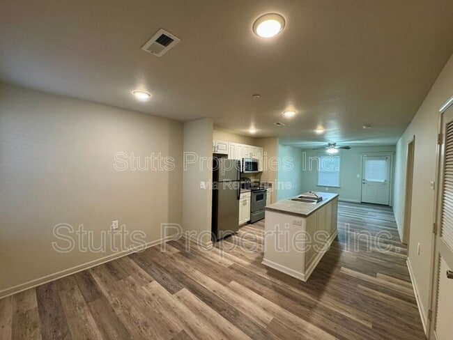 Photo - 201 Gin Ct Unit 603