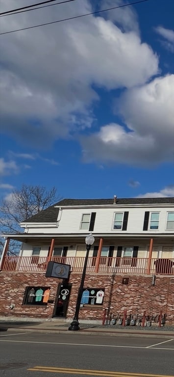 Photo - 374-378-378 Union St Unit 1