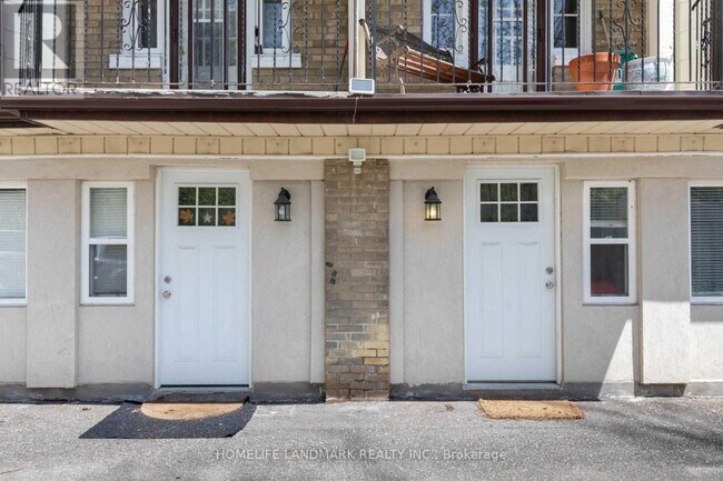Photo - 105 Chatsworth Dr Unit 3