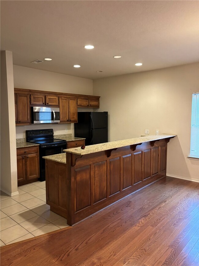 Photo - 3107 SW Amberwood Ave