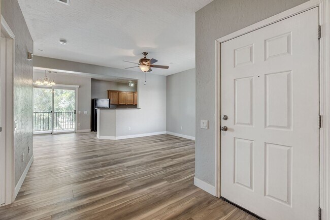 Photo - 3 Bedroom Condo Unit 202