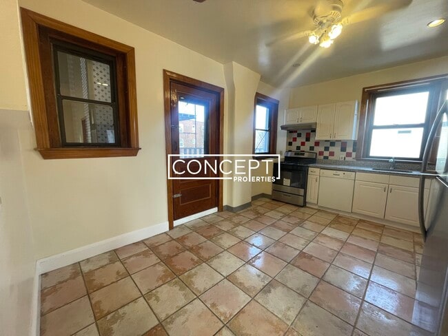 Photo - 369 Centre St Unit 2TS