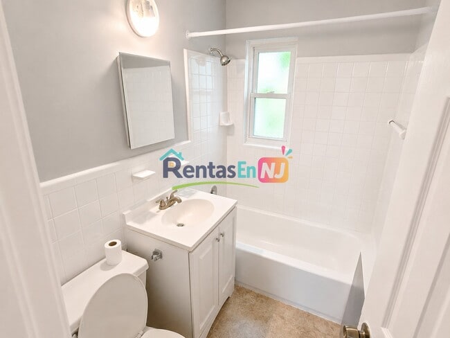 Photo - 70 Crawford St Unit 15