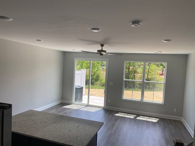 Photo - Modern 3-Bedroom Townhome!