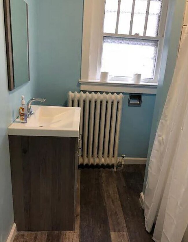 Photo - 5224 Beeler St