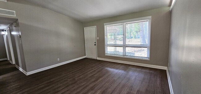 Photo - 4214 Kildare Dr