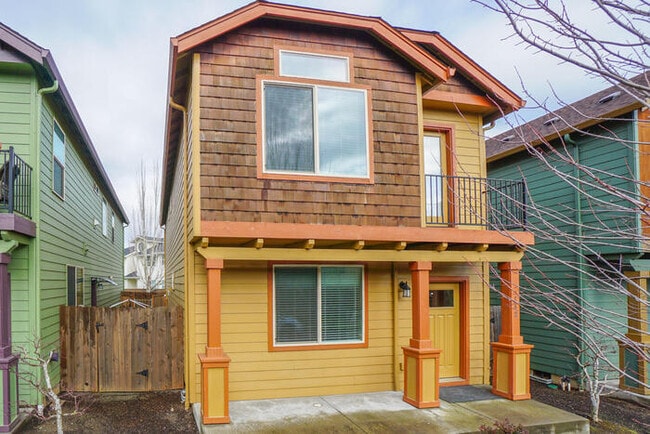 Photo - BEAUTIFUL THREE BEDROOM IN HAZEL DELL