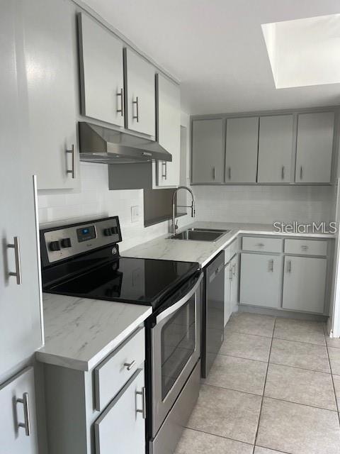 Photo - 17 Windrush Bay Dr Unit 17