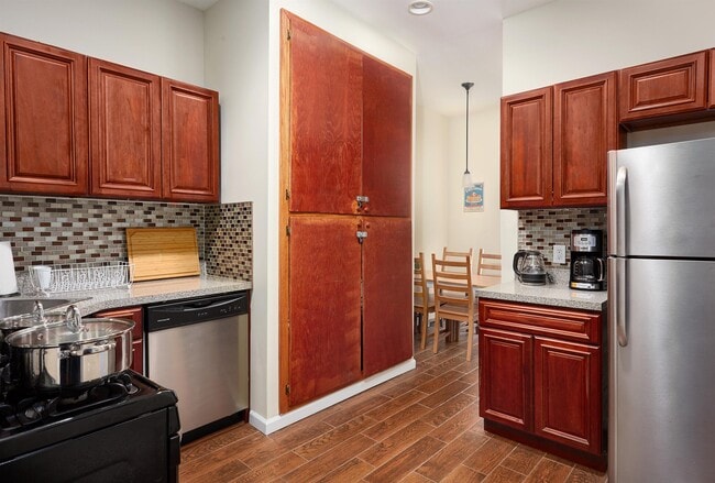 Photo - 67 Oakland Ave Unit 2