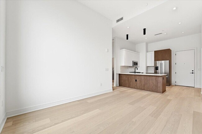 Photo - 38 Jackson St Unit 515