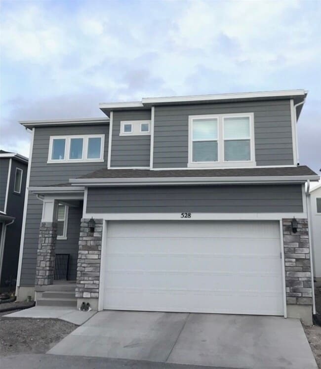 Photo - 528 N 60 W St