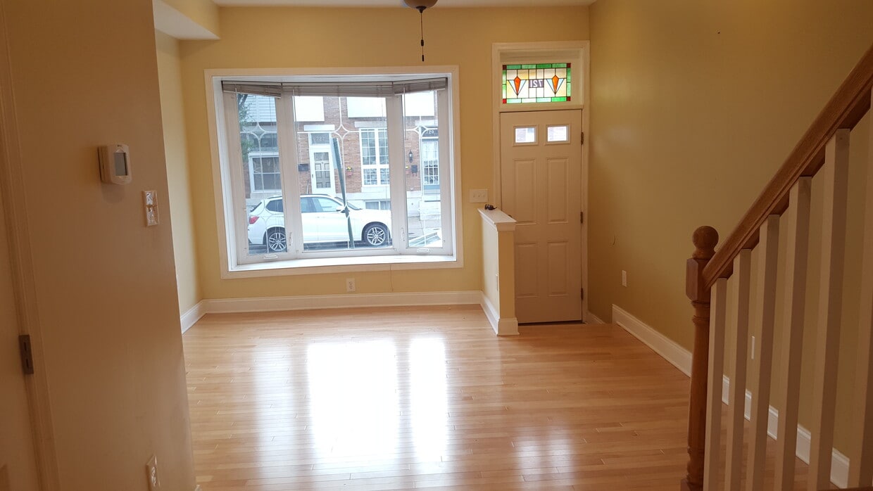 Photo - 721 S Ellwood Ave (Baltimore, MD)