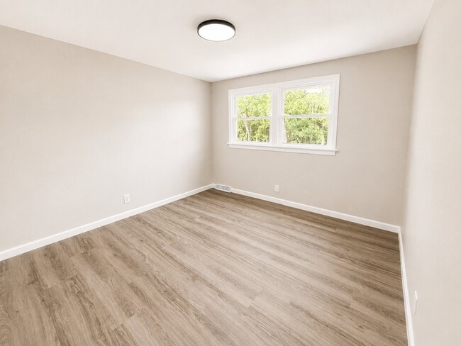 Photo - 204 Cross Timbers Dr