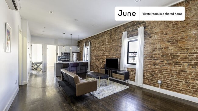 Room in Shared 4 bed/2 bath home in Bushwick