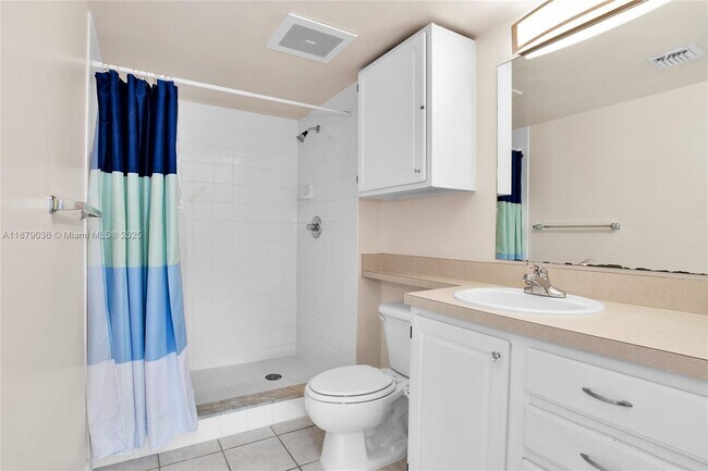 Photo - 2665 SW 37th Ave Unit 512