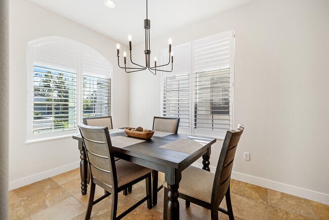 Photo - 40201 Calle Santaclaudia